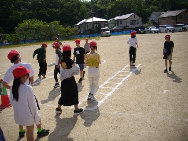 ラダー走
